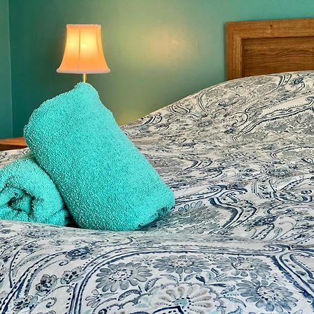 Bed & Cafe Petit Papillon Bed & Breakfast Grandes-Bergeronnes Exterior foto