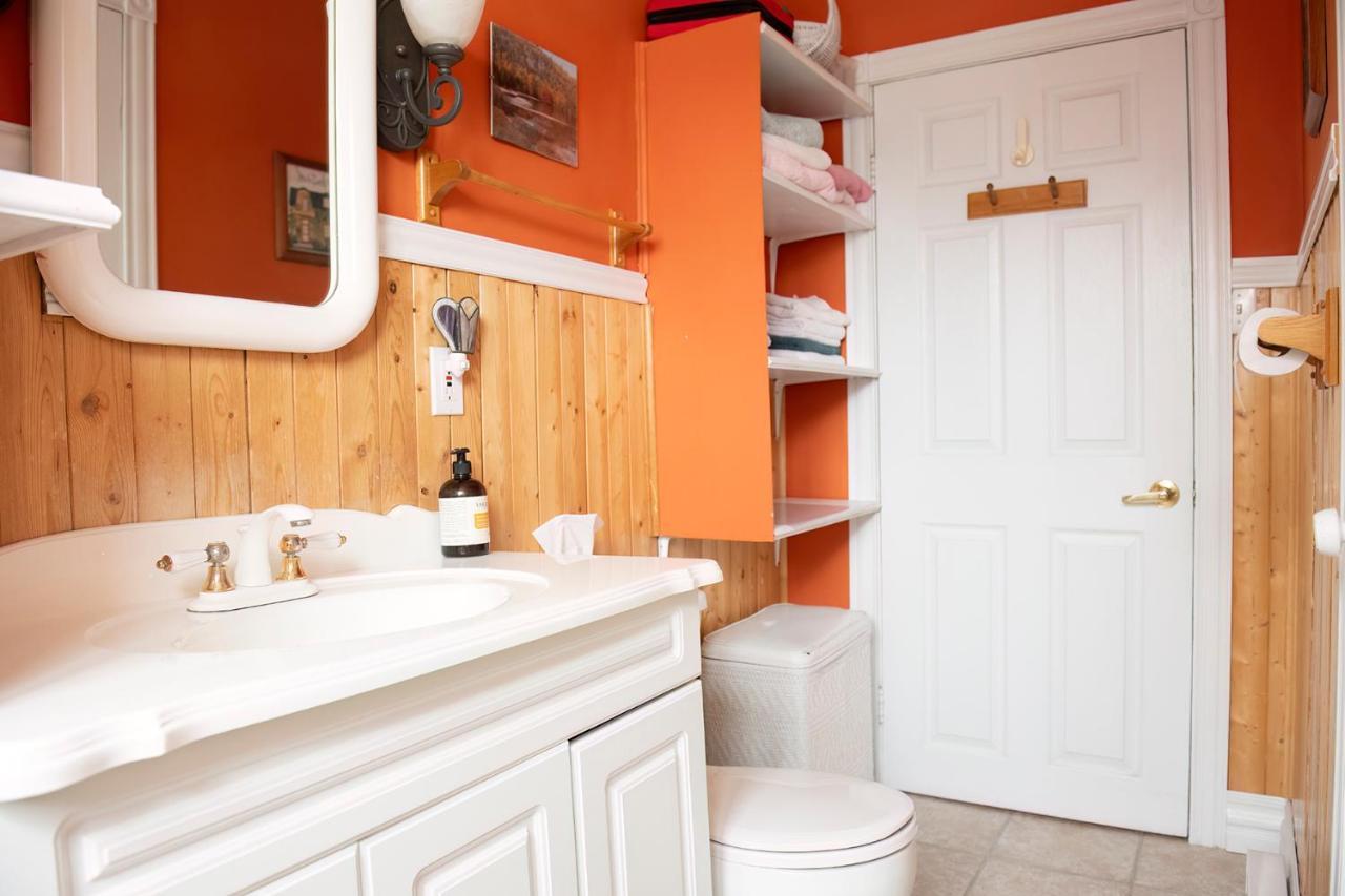 Bed & Cafe Petit Papillon Bed & Breakfast Grandes-Bergeronnes Exterior foto