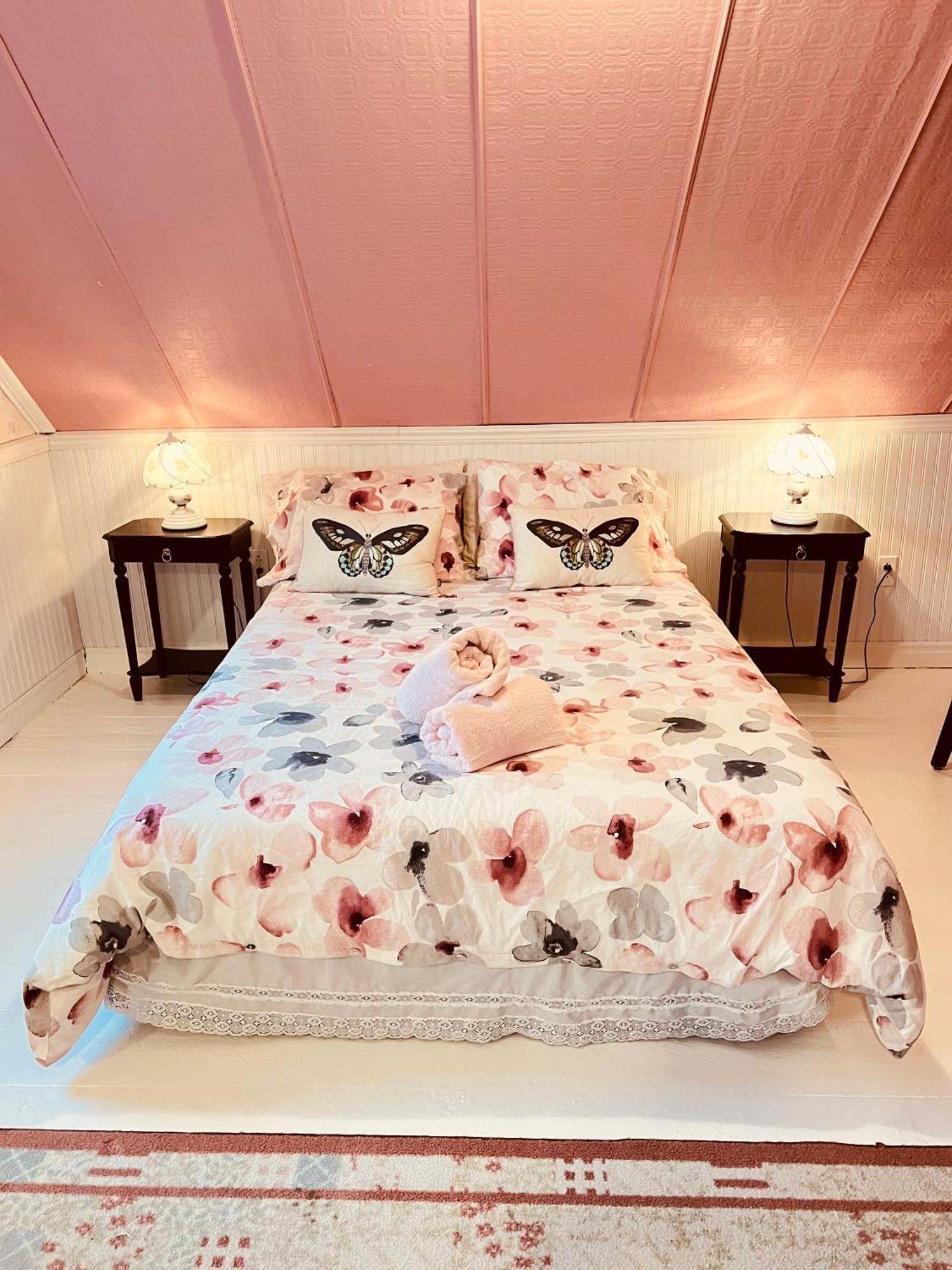 Bed & Cafe Petit Papillon Bed & Breakfast Grandes-Bergeronnes Cameră foto